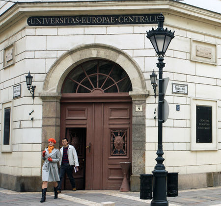 CEU’s historical Nádor Street 9 building (Wikimedia Commons)